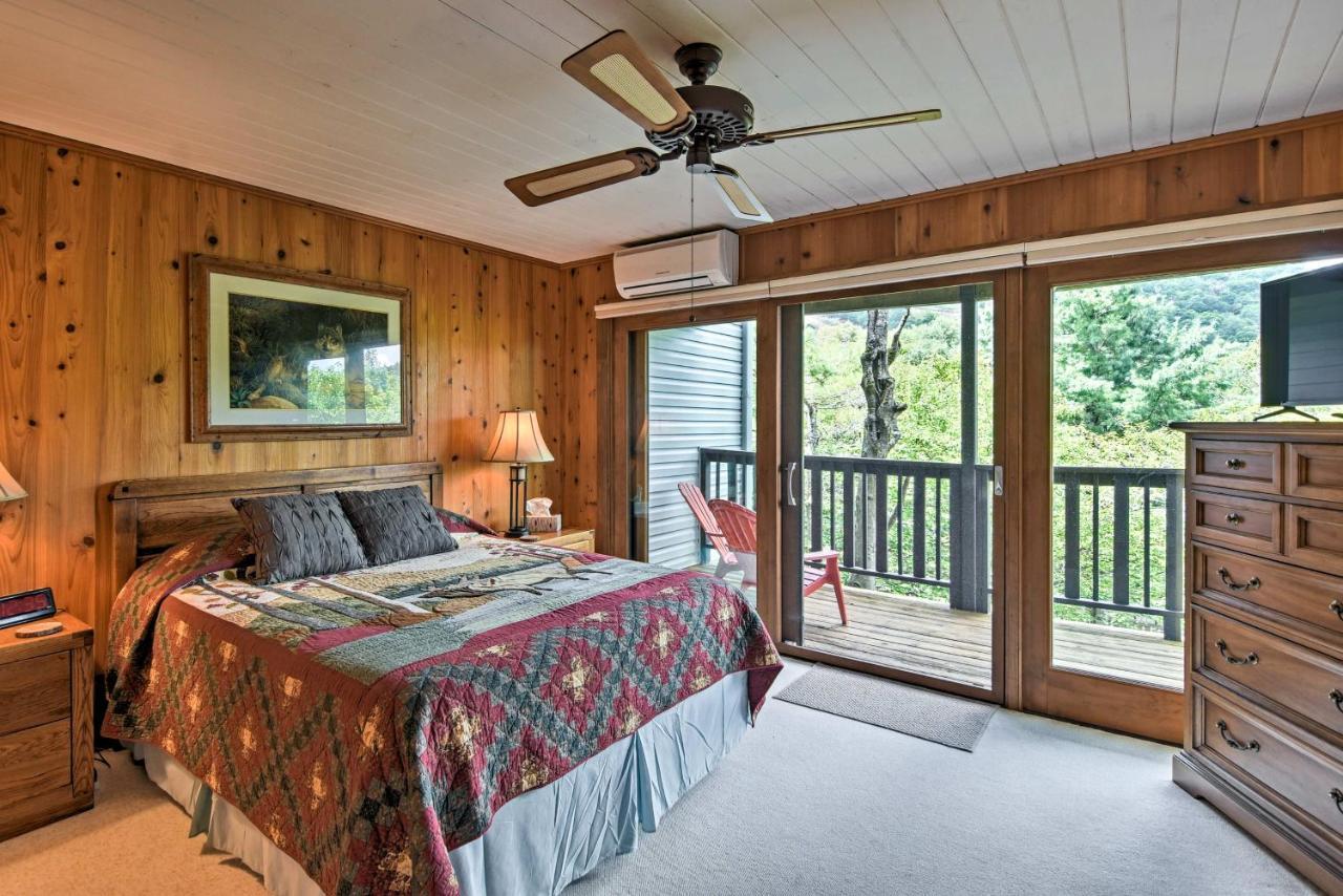 Beech Mountain Condo With Balcony, Walk To Resort! Bagian luar foto
