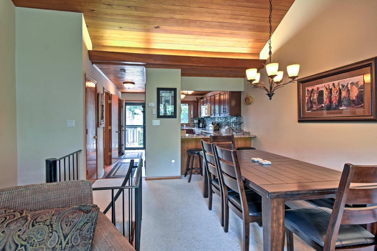 Beech Mountain Condo With Balcony, Walk To Resort! Bagian luar foto
